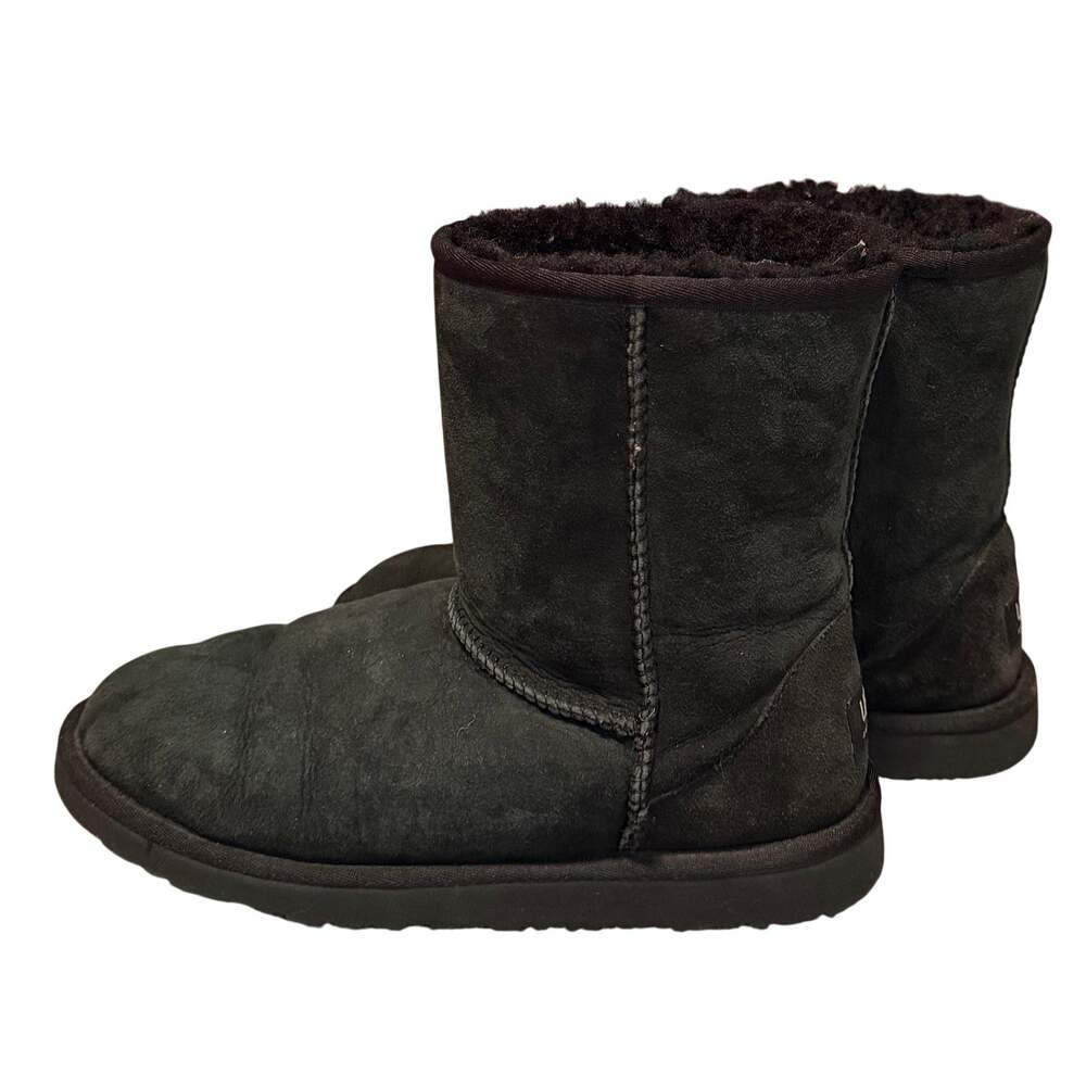 UGG Women's Classic Short II Boot Black US Size 6 Winter Boots Suede EUC